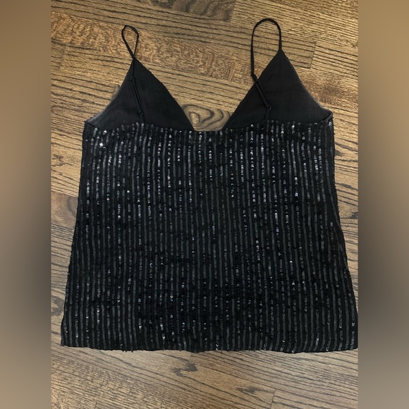 L’Agence Gabriella V Neck Sequin Cami - size medium - Picture 6 of 10